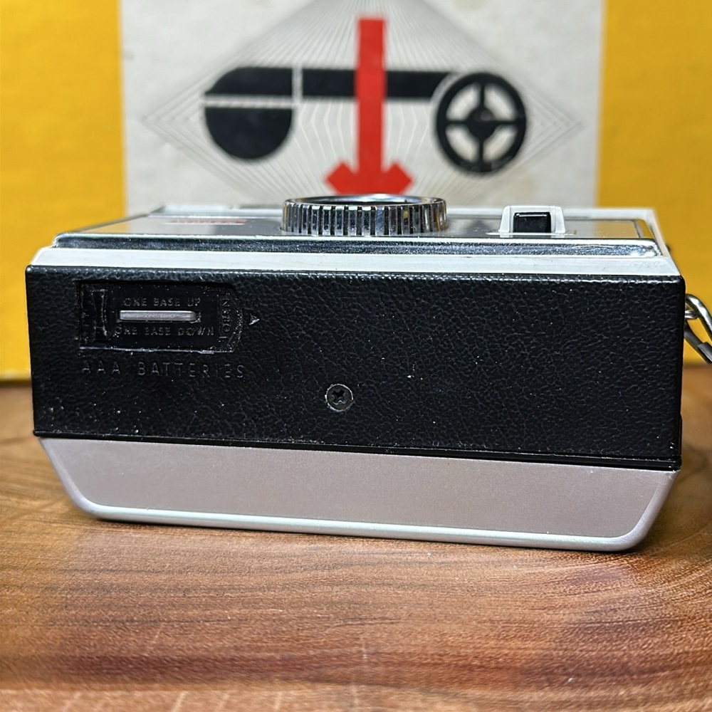 KODAK Instamatic 104/Outfit with Box - Picture 12 of 16